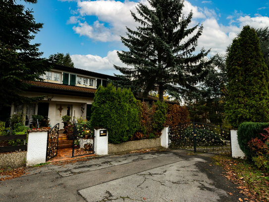 Großzügiges Ein-/Zweifamilienhaus in bevorzugter Lage! Neunkirchen-Kohlhof