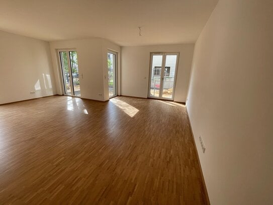 Sofort bezugsfrei - Komfortable 3 RWG mit großem Balkon und 2 Bädern