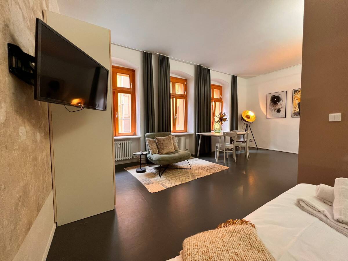 F-Hain: voll möbliertes LUXUS Apartment - 35 m² befristet für max. 12 Monate per SOFORT zu VERMIETEN - Photo 1