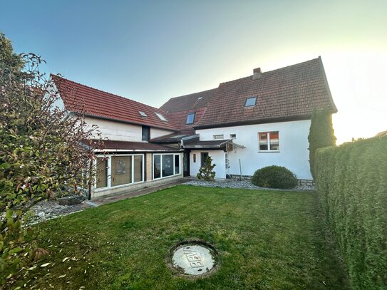 Charmantes Einfamilienhaus mit kleinem Garten in Leinefelde-Worbis / OT Breitenbach