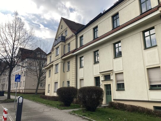 Zwickau Marienthal Nähe HBK - Singlewohnung mit PKW-Stellplatz