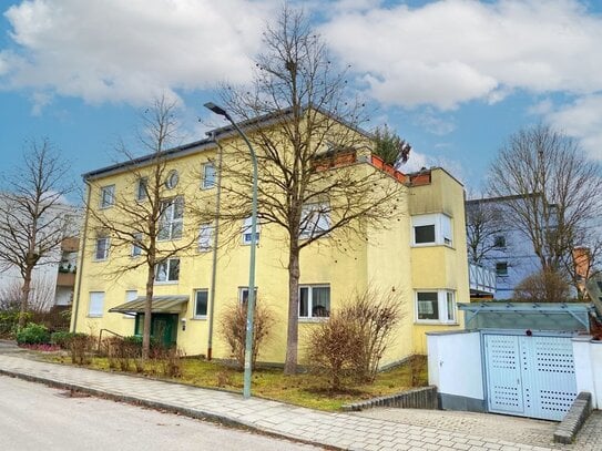 Vermietete Eigentumswohnung mit TG-Stellplatz und Balkon in Ottobrunn/München