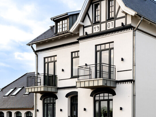 Kernsanierte Bäderstilvilla mit Blick auf die Nordsee