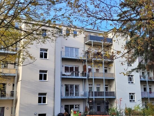 *** Traumhafte 5 Zimmer Maisonettewohnung mit Balkon im Dachgeschoss