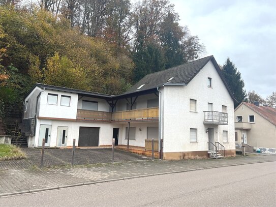 Großzügiges freistehendes Einfamilienhaus in zentraler Lage in Zweibrücken -Oberauerbach