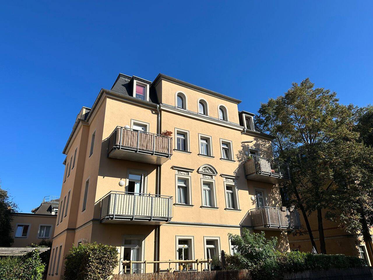 NEU - Gründerzeitvilla in ruhiger Lage