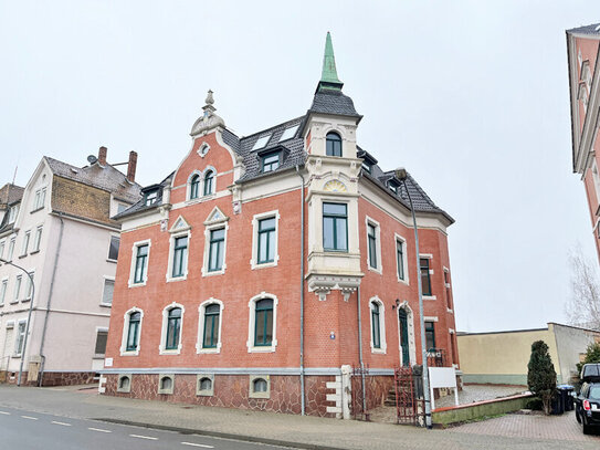 helle Wohnung mit 2 Bädern und Garage