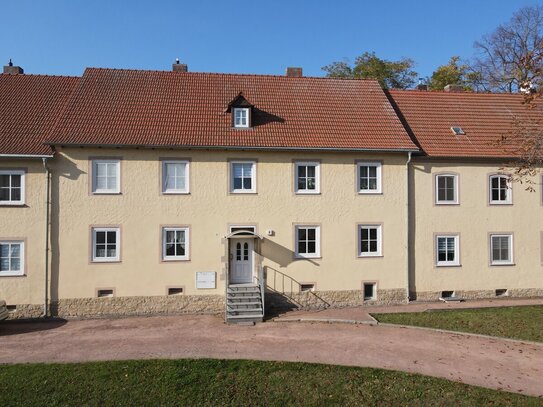 Ihr neues Zuhause: Charmante 2-Zimmer-Eigentumswohnung in idyllischer Lage von Bad Lauchstädt