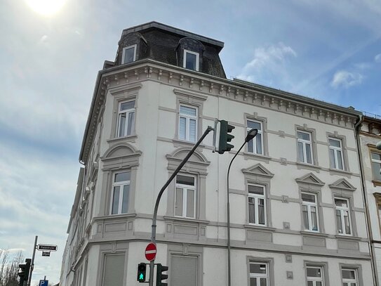 2 Zimmer Wohnung in saniertem Altbau in Offenbach, Nähe Wilhelmsplatz