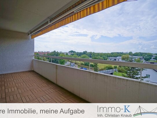 Helle Wohnung mit tollem Ausblick, 2 Loggien und Tiefgaragenstellplatz