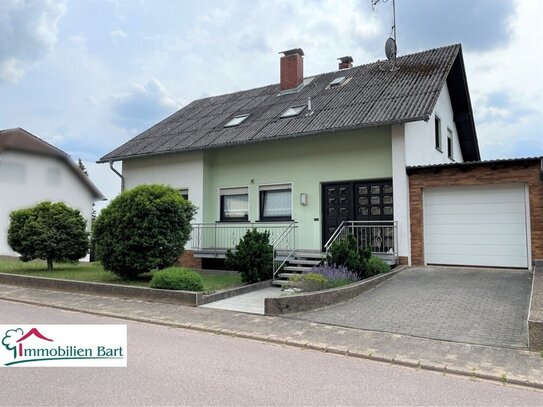 + 15 MINUTEN BIS L-REMICH: 174 M² WOHNHAUS / 2 GARAGEN / TOP LAGE!