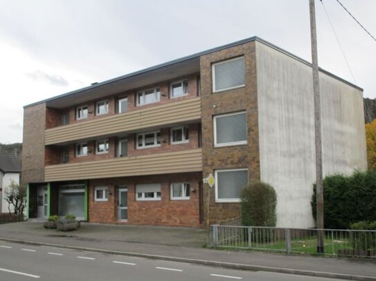 Gepflegte, 3-Zimmer-Etagenwohnung,Loggia, EBK, Garage, Gummersbach-Rebbelroth,