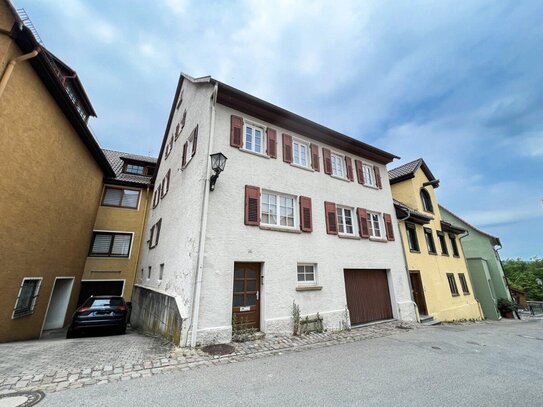 Historisches Haus mit Potential und Garage mitten in Rottweil!