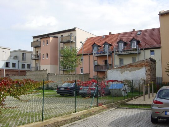 2-Zimmer Wohnung ab 01.05.2025 mit Balkon am Saaleufer