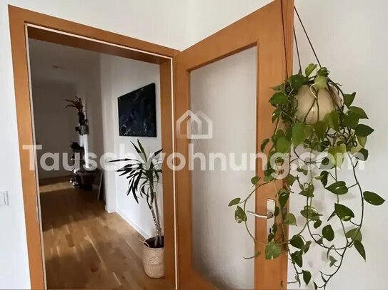 [TAUSCHWOHNUNG] Schöne 2 Zimmer Wohnung. Großes Bad. Neu saniert.