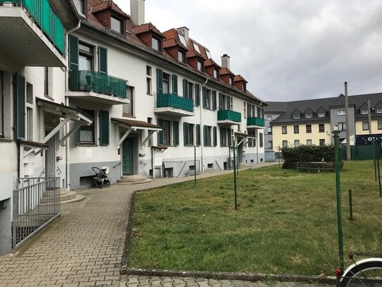 2-3 Zimmer Altbauwohnung mit Charme - Top Wohnlage in Offenbach