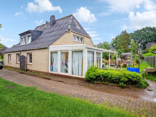 Einfamilienhaus mit separatem Baugrundstück in Itzehoe/Wellenkamp