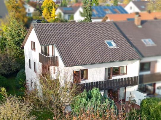 Seltene Gelegenheit! Großzügige Doppelhaushälfte in Pentling