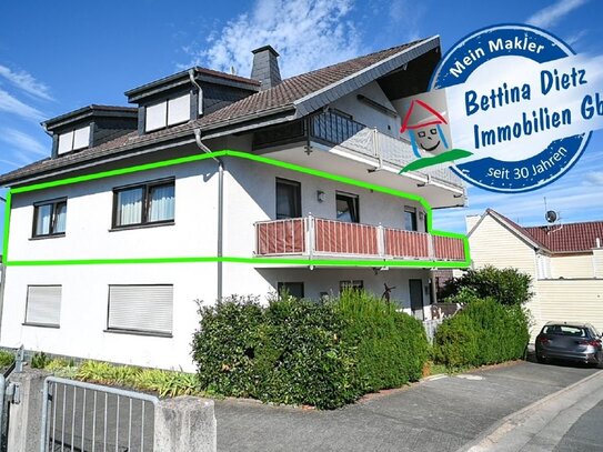 DIETZ: Gepflegte 4 Zimmerwohnung im 1. OG mit EBK, Stellplatz und SÜD-Balkon!