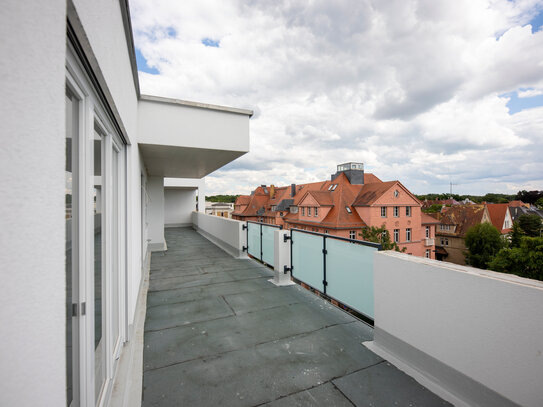 Neubau-Penthouse mit riesiger Terrasse direkt in Schleußig!