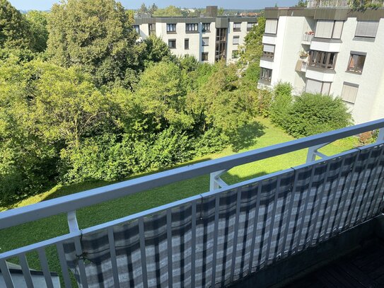 GIS IMMOBILIEN - guter Grundriss, Aufzug, Weitblick!