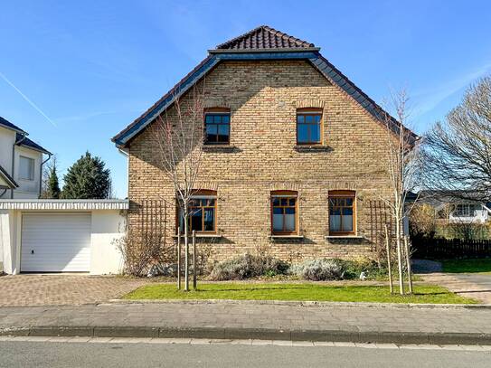 ***Verbindlich reserviert ***Traumhaftes Einfamilienhaus mit viel Charme u. großem Grundstück (Geseke)