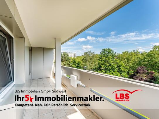 Geräumige 3-Zimmer-Wohnung mit Balkon und Garage