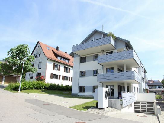 Wunderschöne exklusive Erdgeschoss-Wohnung mit Terrasse nur ca. 800 m von Wangens Altstadt entfernt