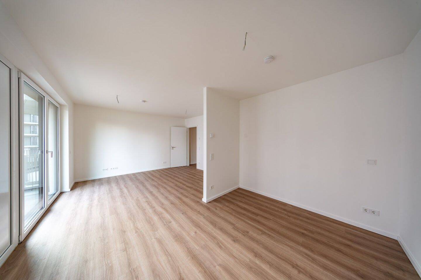 rollstuhlgerechte Wohnung mit Fußbodenheizung im Erstbezug / WBS 220 für Rollstuhlnutzer - Foto 1
