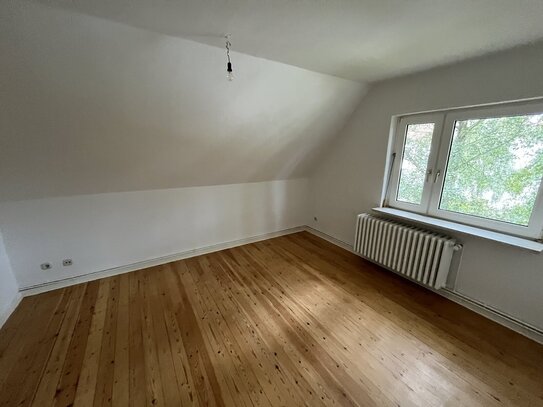 Schöne sanierte 2,5 Zimmer Wohnung.