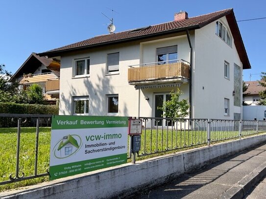 3 Familienhaus in Freiburg-Hochdorf mit Doppelgarage