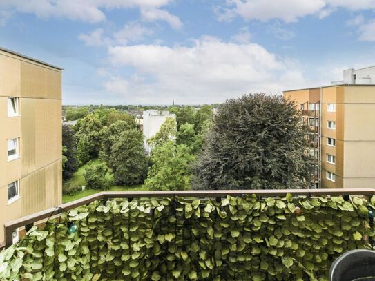 Attraktive Kapitalanlage mit Balkon und toller Aussicht in Zündorf-Nord!