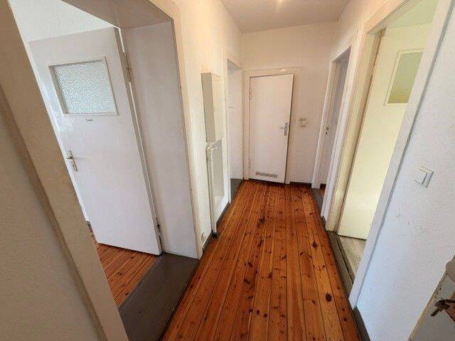 Altbaucharme mit Raum für frische Ideen - 3-Zimmer Wohnung in Moabit! - Photo 1