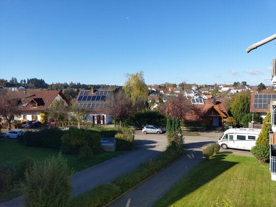 3- Zimmer Eigentumswohnung mit Balkon,Einbauküche und TG Stellplatz