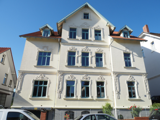 *** DAS OBJEKT IST RESERVIERT *** Jugendstil-Villa mit Schloss- und Harzblick in exponierter Lage in Blankenburg