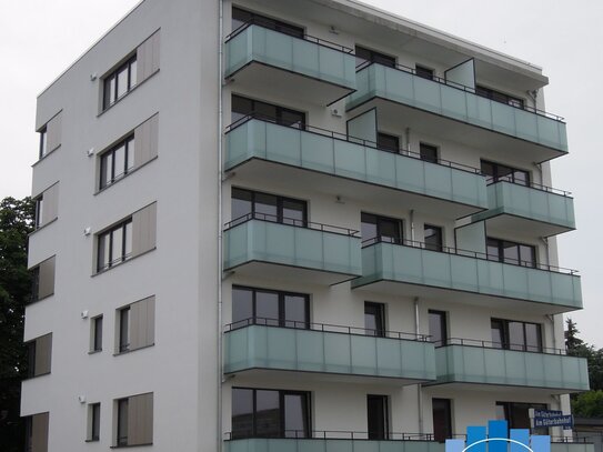 Moderne, helle 2-Zimmer-Wohnung mit Balkon zu mieten