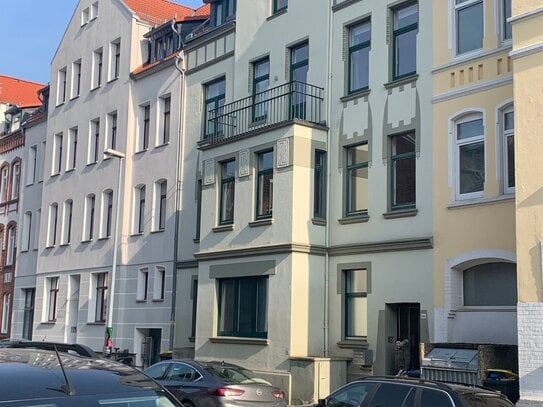 Investment in Kapital-Anlage oder Eigenbezug ? FAST Innenstadt ... 3x4 Zimmer ETW oder Verkauf zum Paketpreis !!