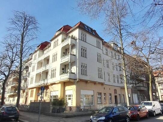 Schöne Altbauwohnung in ruhiger Wohnlage