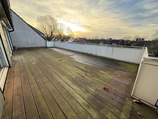 traumhafte Wohnung mit großer Dachterrasse und offener Küche