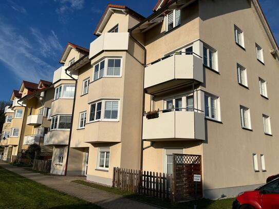 Charmante Dachgeschosswohnung mit Balkon und Stellplatz