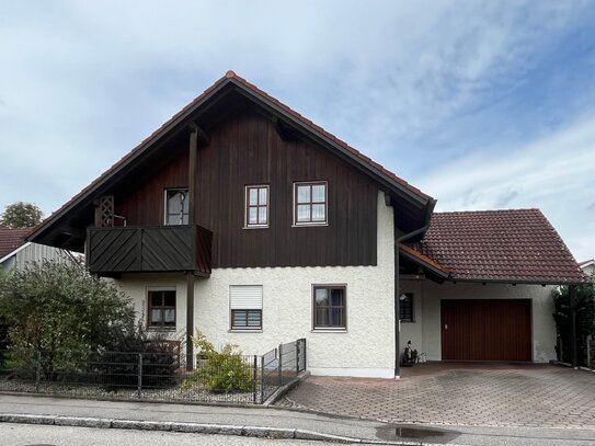 Geräumiges, preiswertes 6-Raum-Einfamilienhaus in Emmerting