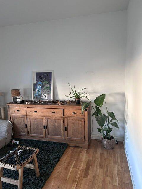 Wunderschöne Dachgeschosswohnung in Treptow-Köpenick mit EBK & Süd-Balkon - Foto 1