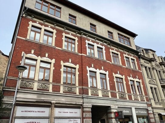 helle-renovierte 4 Raum Wohnung mit Schlossblick im Zentrum der Blütenstadt Blankenburg