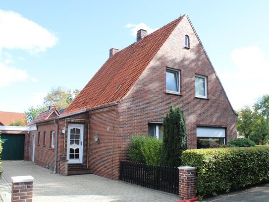 Nr. 1499 hübsches Einfamilienhaus in Lütetsburg