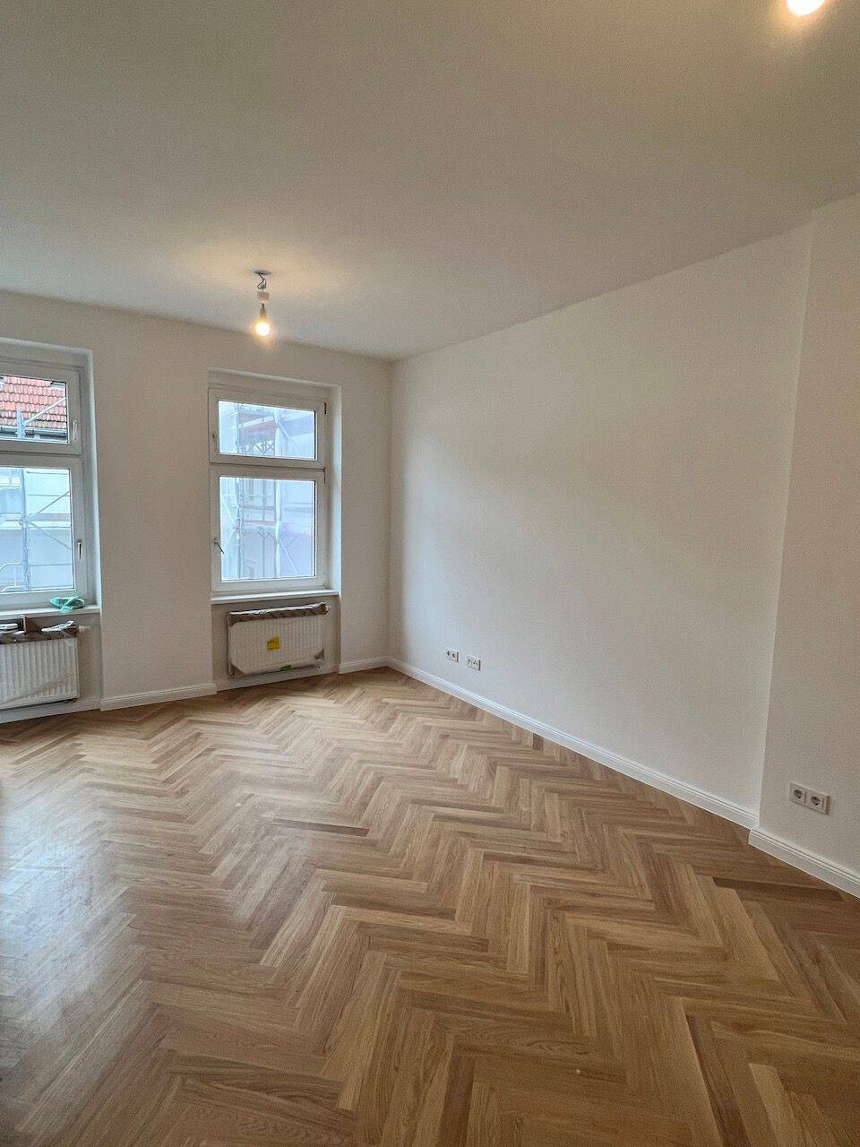 Kernsanierte 2-Zimmer Altbauwohnung in Schöneberg - Photo 1