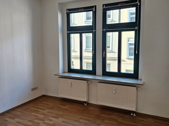 2-Raum Wohnung mit Balkon und Einbauküche