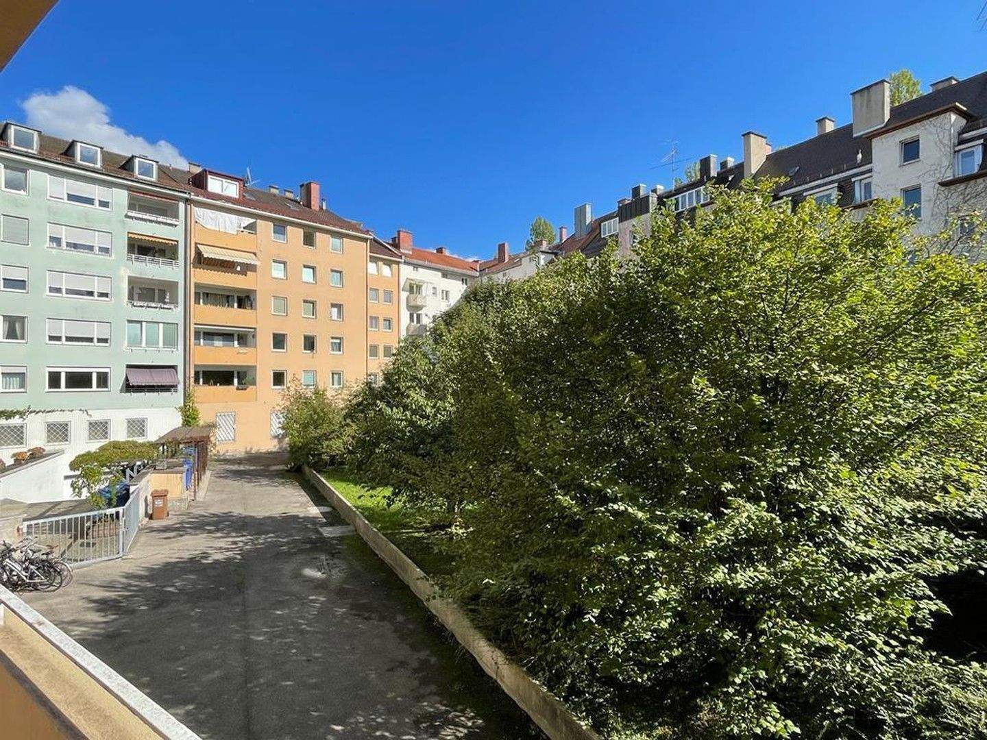 von Privat * frei * nahe Münchner Freiheit, Schwabing