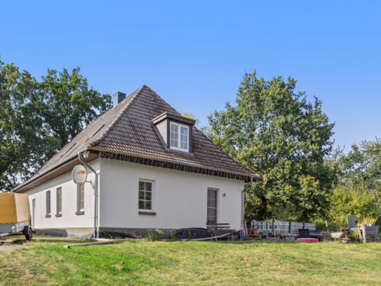 Sie sind gerne für sich? Großzügiges Einfamilienhaus auf großem Grundstück außerhalb von Kulpin