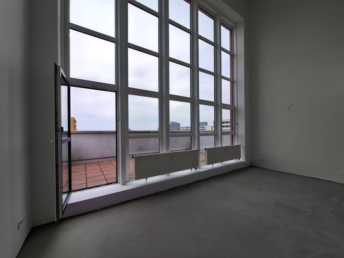Über den Dächern-Atelierwohnung mit Terrasse ohne WBS - Foto 1