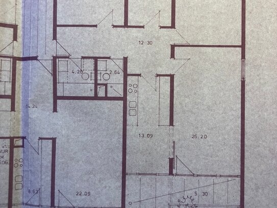 Vier - Zimmer - Eigentumswohnung, 6. Stock. Heilbronn.